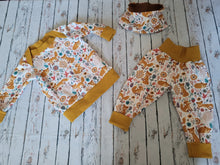 Charger l'image dans la galerie, Rainbow sweat évolutif "renards"